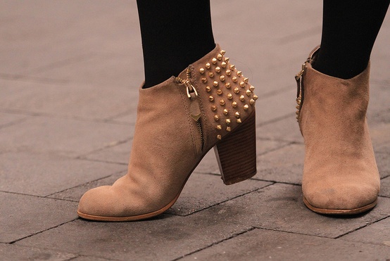 183169909816081218_w7Q3xuy8_c