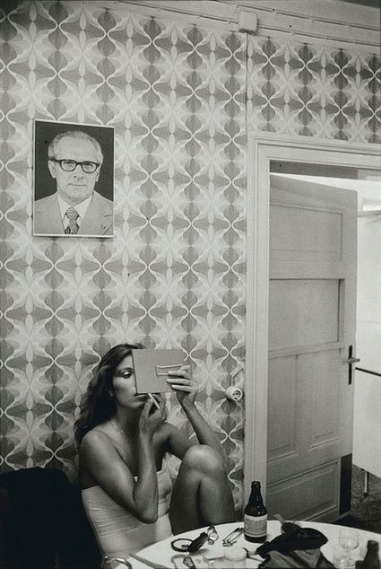 tumblr_nmze5uOXia1r09f27o1_500